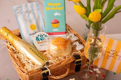 Prosecco cream tea birthday hamper 